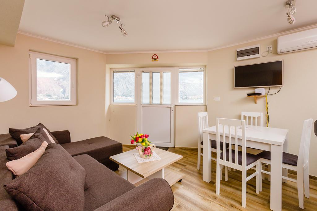 Sea Holiday Muo With Sea And City View Kotor Exterior foto